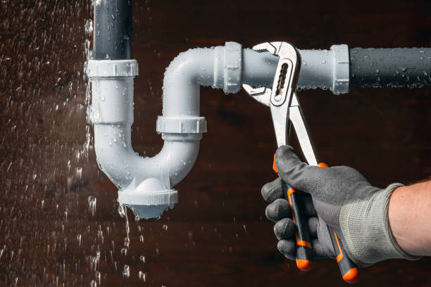 Professional Leak Detection technician working in Osage, IA